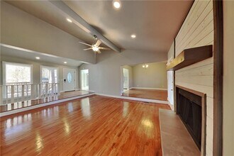 2453 Lorrie Dr in Marietta, GA - Building Photo - Building Photo