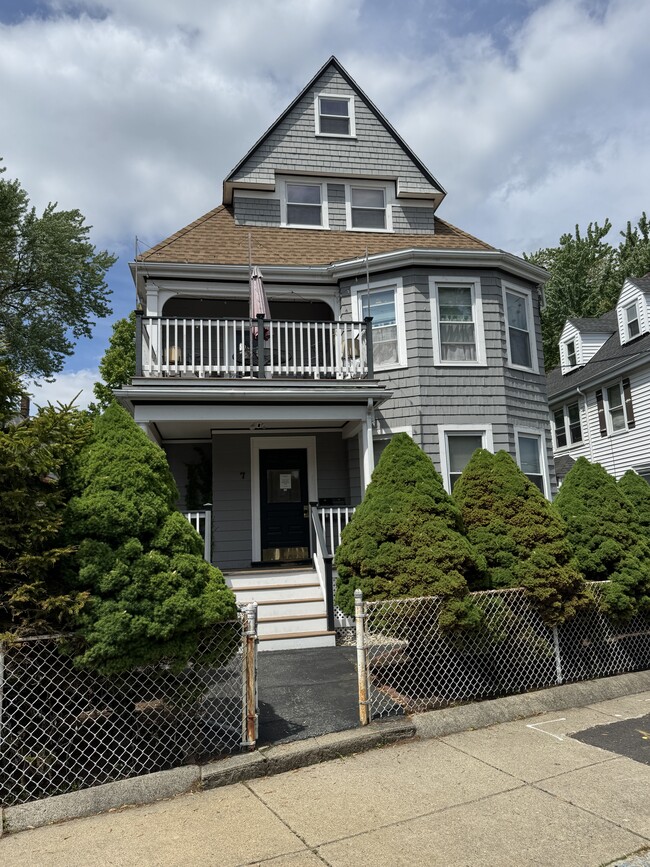 7 Alcott St, Unit 7 alcott st #2