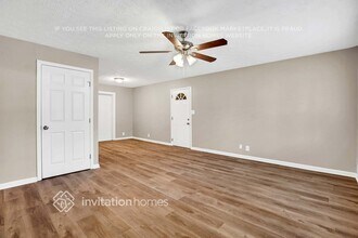 104 Shepherd Dr in Stockbridge, GA - Foto de edificio - Building Photo