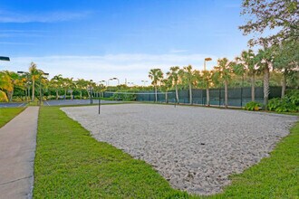 3112 Hartridge Terrace in Wellington, FL - Building Photo - Building Photo