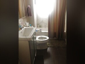 456 Medford St-Unit -2 in Somerville, MA - Building Photo - Building Photo