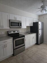 705 Michigan Ct, Unit 3 on 2nd FL in St. Cloud, FL - Building Photo - Building Photo