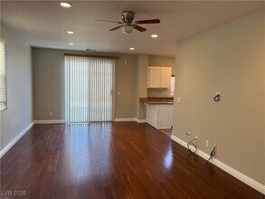 9702 Maple Sugar Leaf Pl in Las Vegas, NV - Building Photo - Building Photo