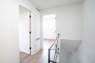 325 Sierra St in El Segundo, CA - Building Photo - Building Photo