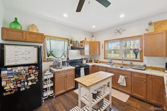 4520 Katherina Z Pl in Howell, MI - Building Photo - Building Photo