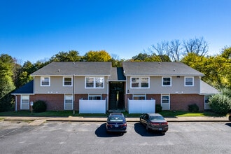 Heritage Acres Apartments in Dillwyn, VA - Building Photo - Building Photo