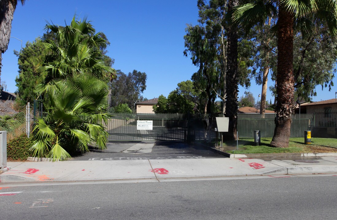 Citrus Circle Apartments in Corona, CA - Building Photo