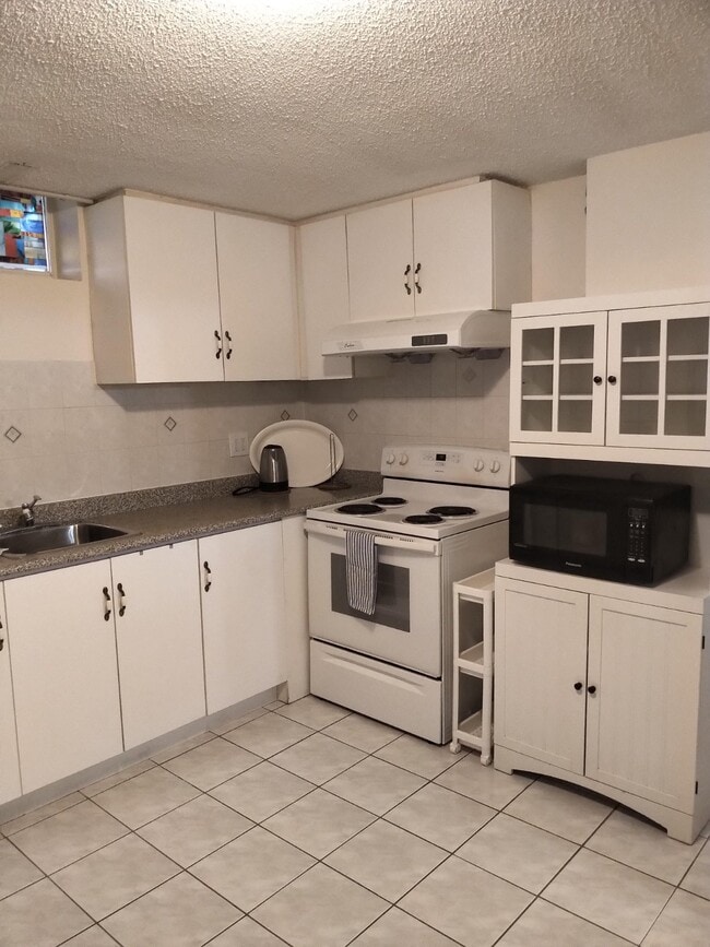 property at 58 Morningview Trl