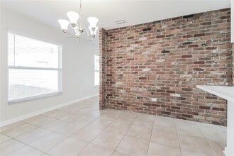 6621 Voltaire Dr in Orlando, FL - Building Photo - Building Photo