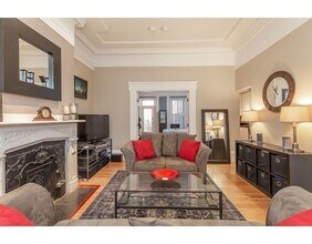 439 Shawmut Ave-Unit -2 in Boston, MA - Foto de edificio - Building Photo