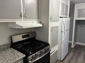 19190 Hinton St in Hesperia, CA - Building Photo - Building Photo