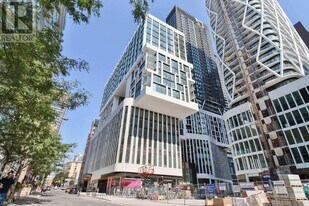 121 St Patrick St in Toronto, ON - Building Photo