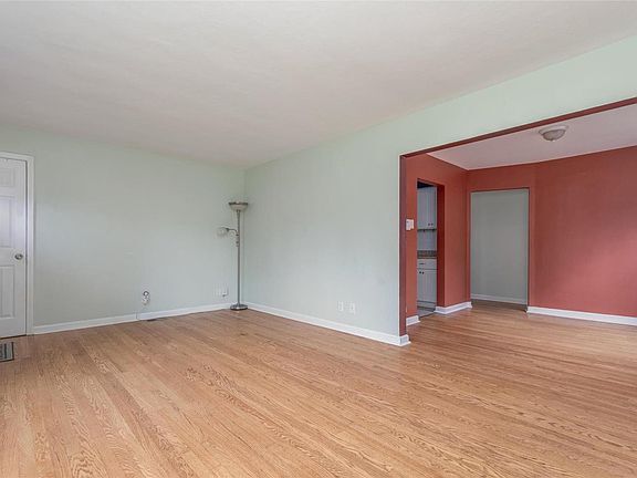 1108 Ferguson Ave in University City, MO - Building Photo - Building Photo