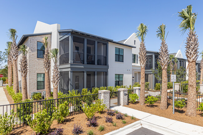 Residences at 393 North Apartments in Santa Rosa Beach, FL - Foto de edificio - Building Photo