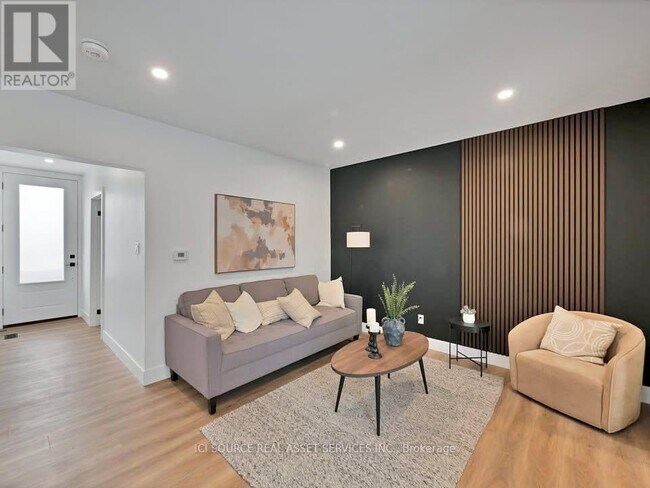 20 Hill St in Hamilton, ON - Building Photo - Building Photo