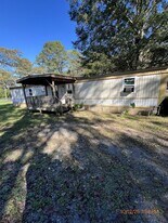 1636 Old Hwy 27 in Trion, GA - Building Photo