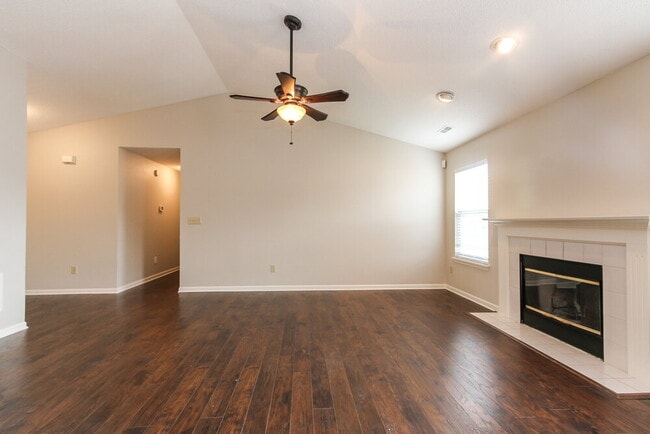 47 W Flat Rock Dr in Westfield, IN - Building Photo - Building Photo