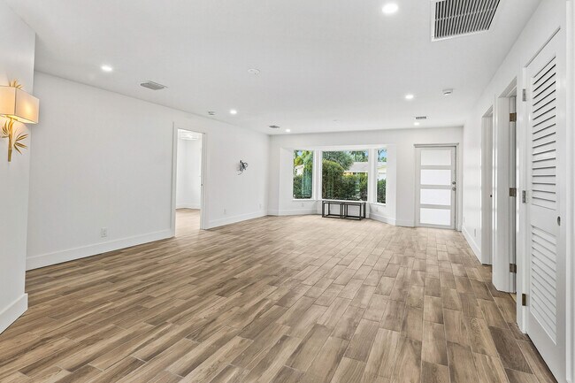 1254 SW 4th Ct in Boca Raton, FL - Building Photo - Building Photo