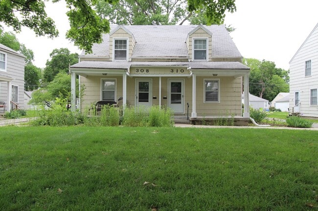 property at 310 E 26th Ave