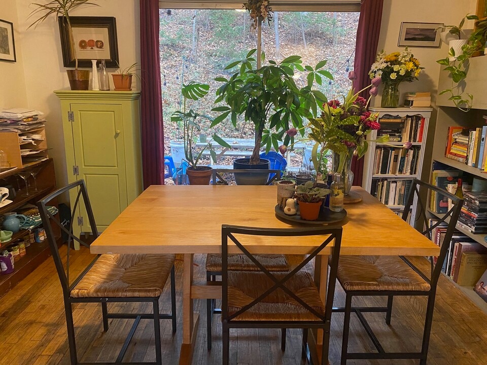 212 Giles St Furnished Free Parking in Ithaca, NY - Building Photo