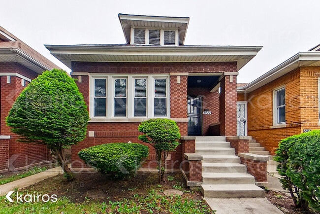 property at 8622 S Justine St