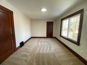 1258 Wilbur Ave in Akron, OH - Building Photo - Building Photo