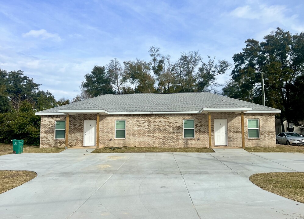 2370 Fernwood Rd in Biloxi, MS - Building Photo