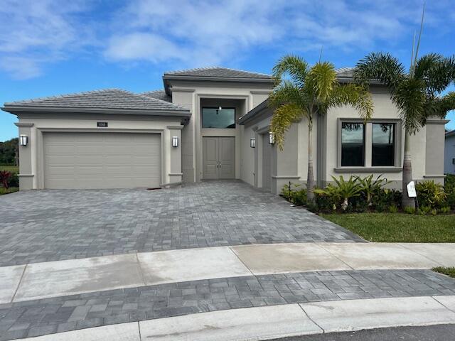 11068 Gln Orch Ln in Boynton Beach, FL - Building Photo