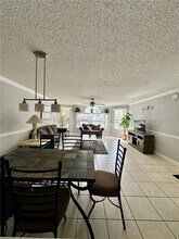 5012 Laguna Bay Cir in Kissimmee, FL - Building Photo - Building Photo