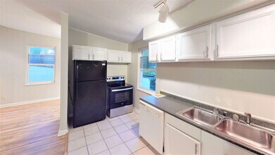 2667 Bellevue Ave in Cincinnati, OH - Building Photo - Building Photo