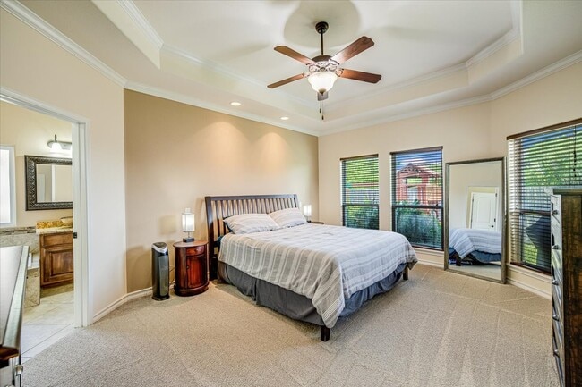 property at 7522 S Lake Dr