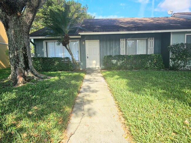 property at 4635 Orleans A Ct