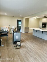 5637 Floral Bluff Rd in Jacksonville, FL - Building Photo - Building Photo