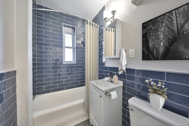 Fairfax Apartments photo'