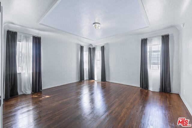 property at 6413 W 6th St