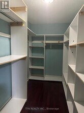 12 Whitepoppy Dr in Brampton, ON - Building Photo - Building Photo