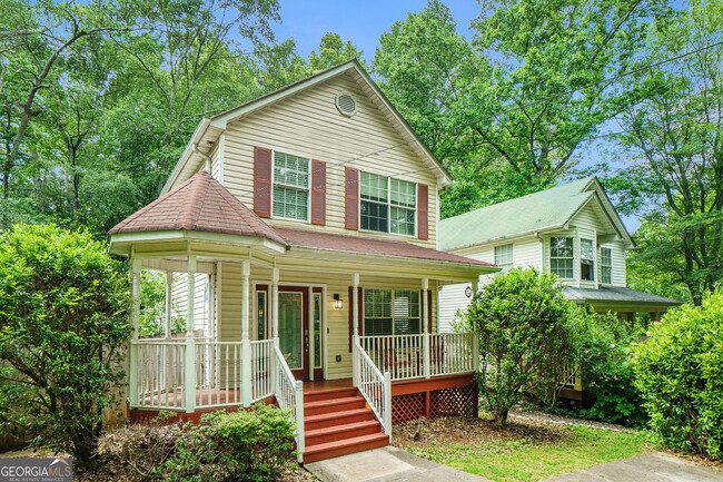 938 Pecan St in Clarkston, GA - Building Photo - Building Photo