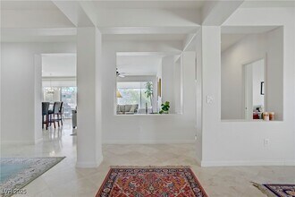 10505 Bambola Pl in Las Vegas, NV - Building Photo - Building Photo