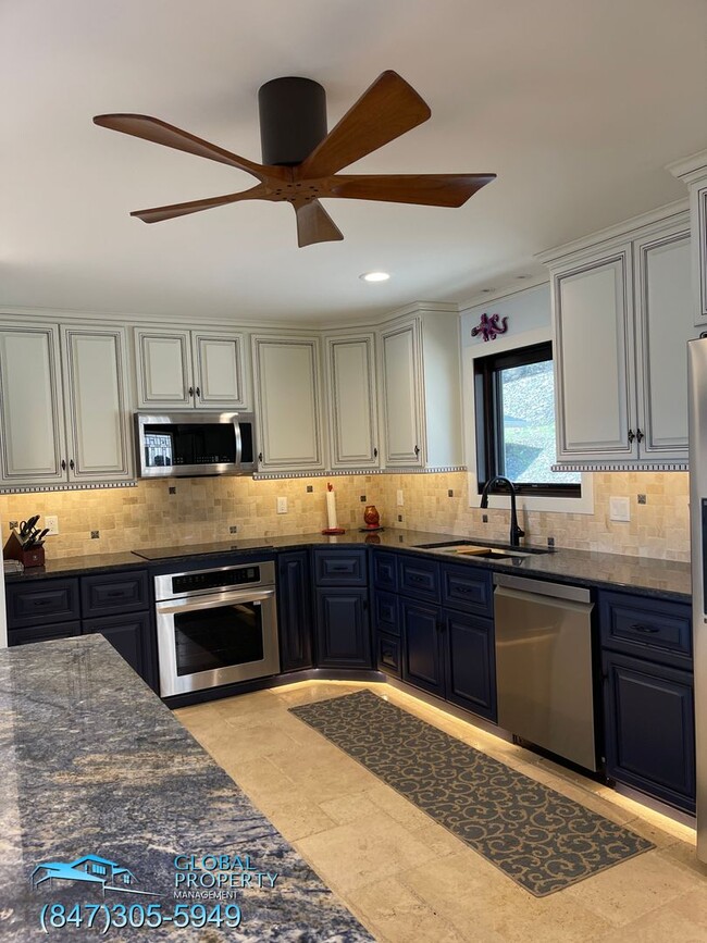 property at 880 Wading Bird Rd