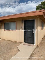 1326 W Hadley St in Tucson, AZ - Building Photo