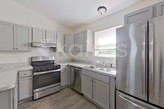 2852 SW 161st Loop in Ocala, FL - Building Photo - Building Photo