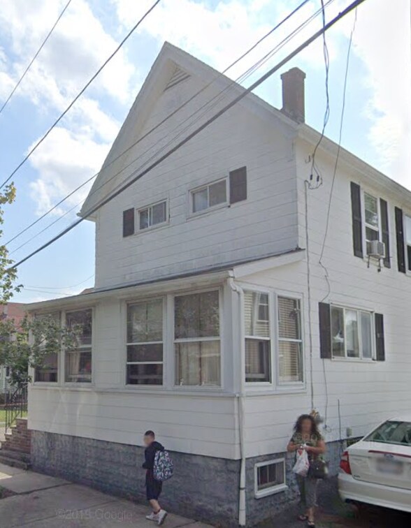 22 Main St Rentals in Malden, MA