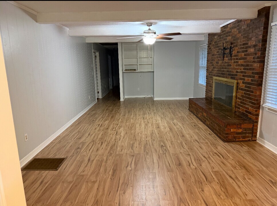 1 Nova St in Taylors, SC - Building Photo