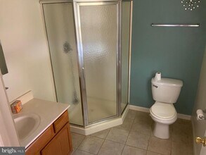 359 Reservoir St in Trenton, NJ - Building Photo - Building Photo
