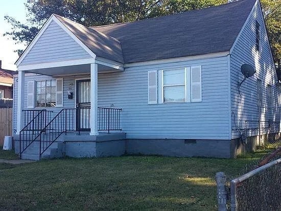 property at 95 W Mallory Ave