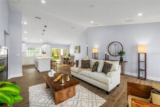 430 Leona St in Port Charlotte, FL - Building Photo - Building Photo