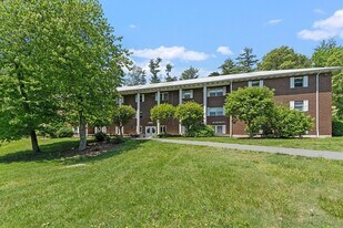 773 Massachusetts Ave, Unit B5 in Boxborough, MA - Building Photo