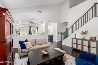 6531 W Tether Trail, Unit A-220 in Phoenix, AZ - Building Photo - Building Photo