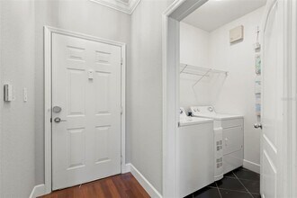 2746 Via Tivoli in Clearwater, FL - Building Photo - Building Photo