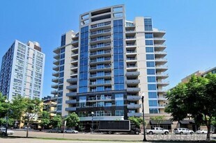 253 Tenth Ave in San Diego, CA - Building Photo